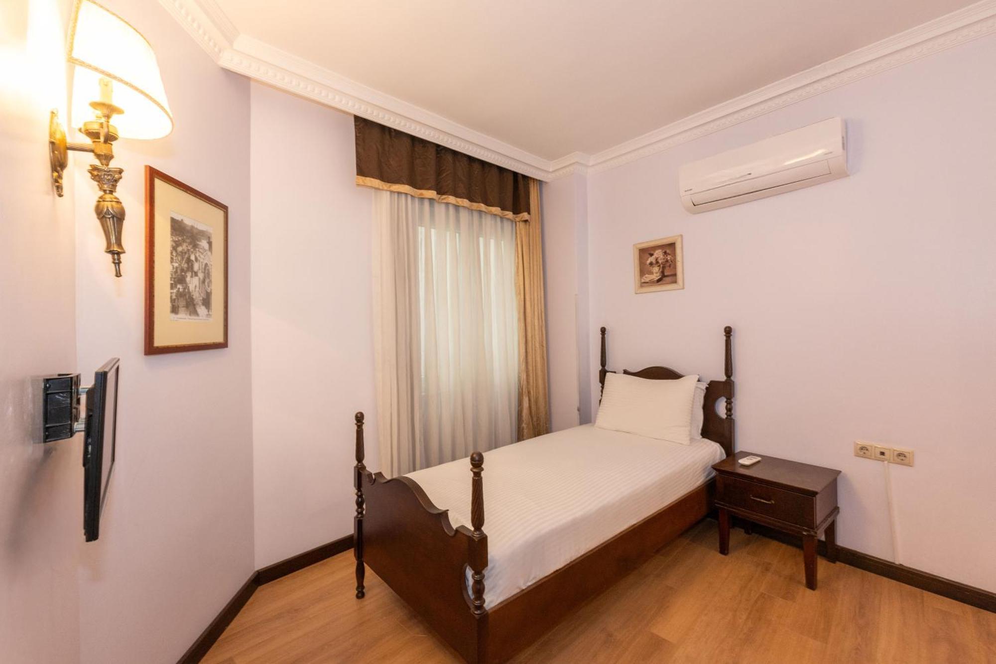 Pera Rose Hotel & Spa Istanbul Exterior foto