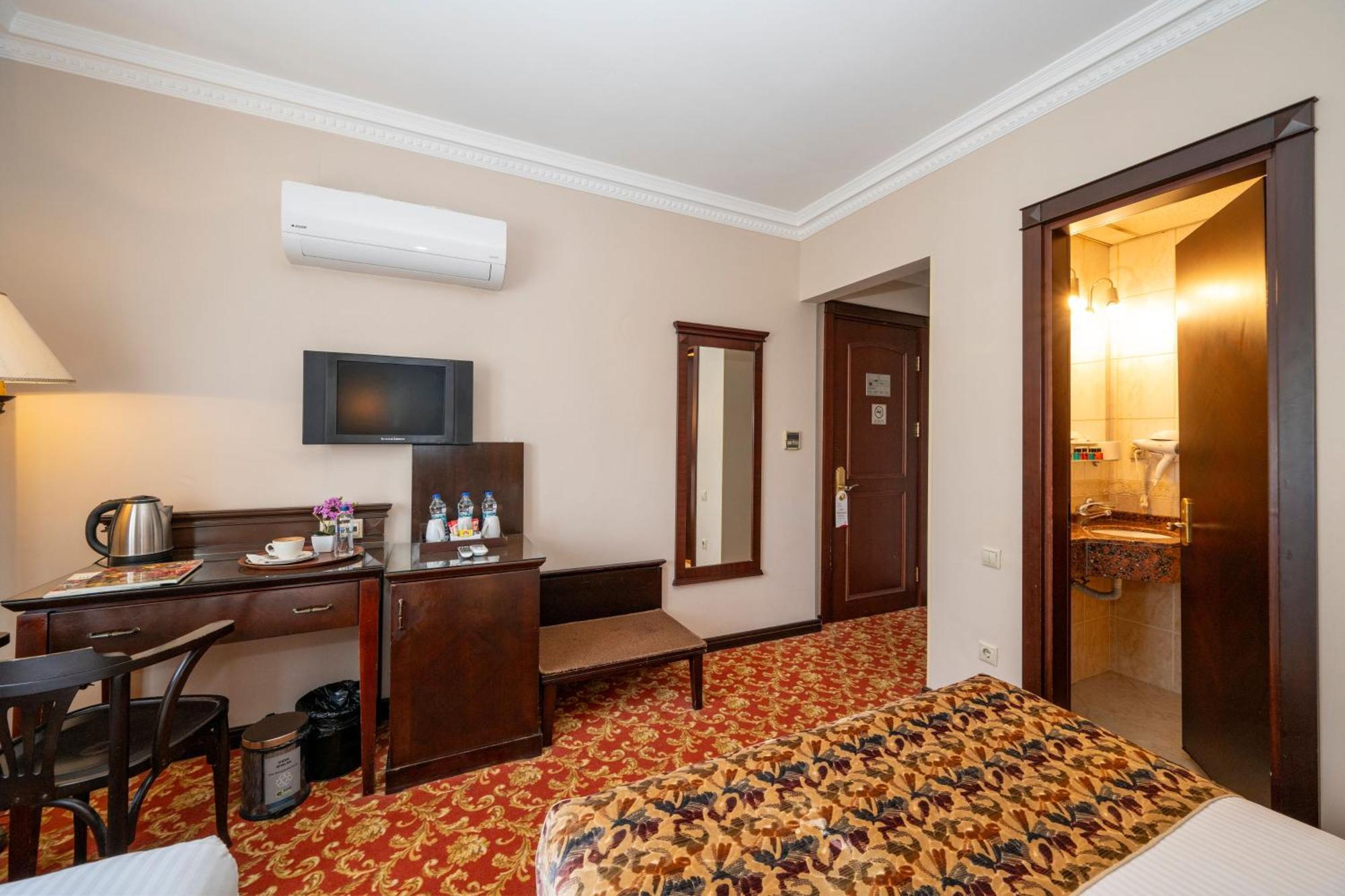 Pera Rose Hotel & Spa Istanbul Exterior foto